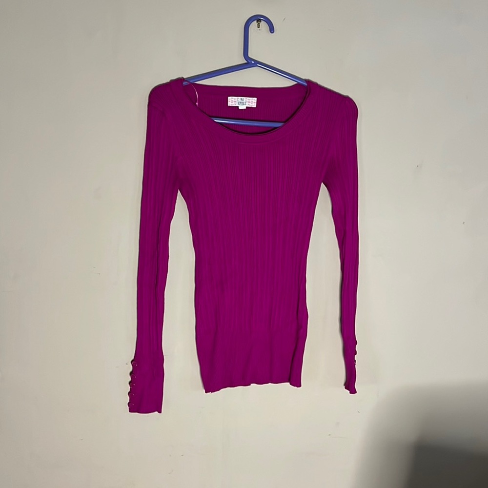 Juniors sweater